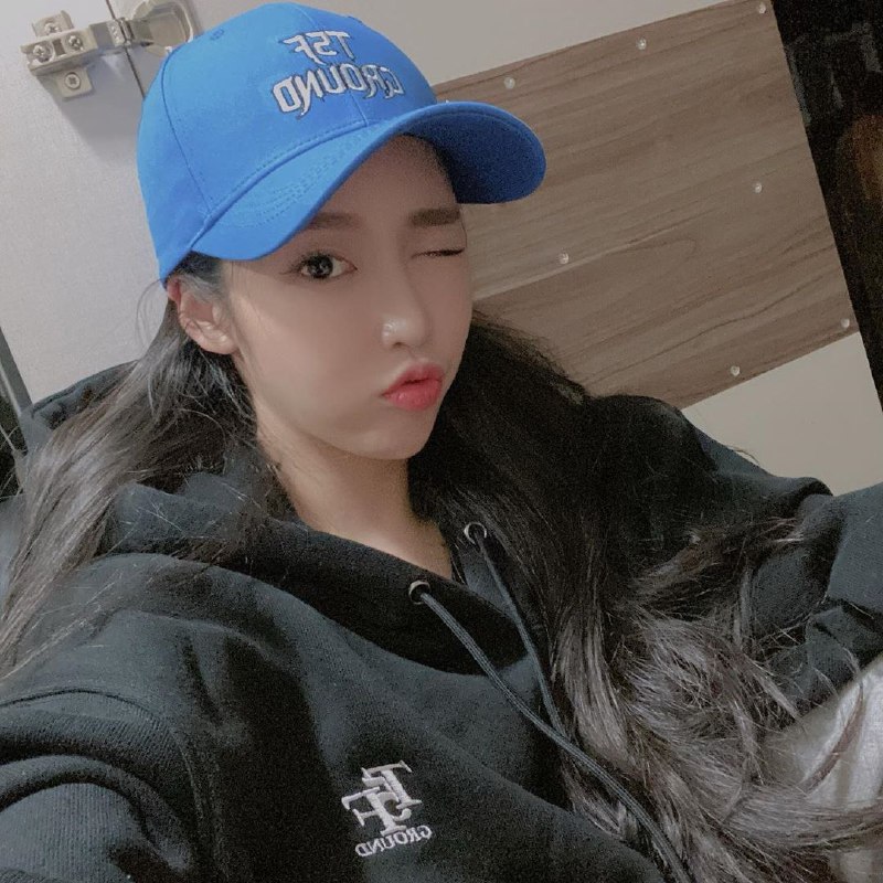 ins: @moon_pilatesins: @moon_pilates