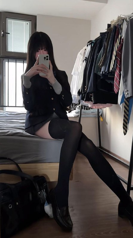 #自拍 #jk #腿 #黑丝#自拍 #jk #腿 #黑丝