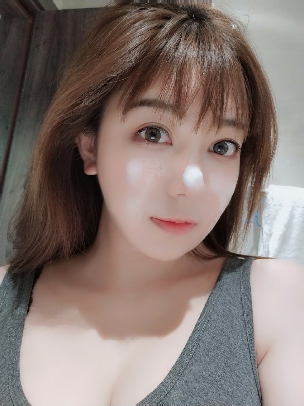 #主播 #飞儿 #性感 主播飞儿性感写真#主播 #飞儿 #性感 主播飞儿性感写真
