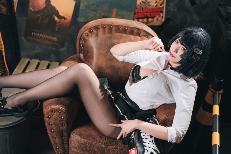 #cos #艾莲 #黑丝 #腿#cos #艾莲 #黑丝 #腿