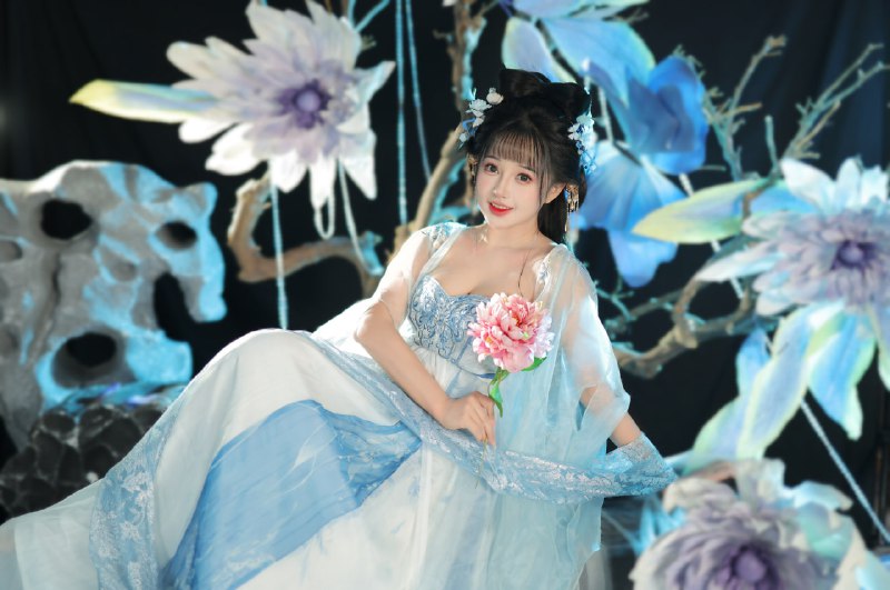 #写真 #古装 #性感 #b站b站up主：遇见初夏#写真 #古装 #性感 #b站b站up主：遇见初夏