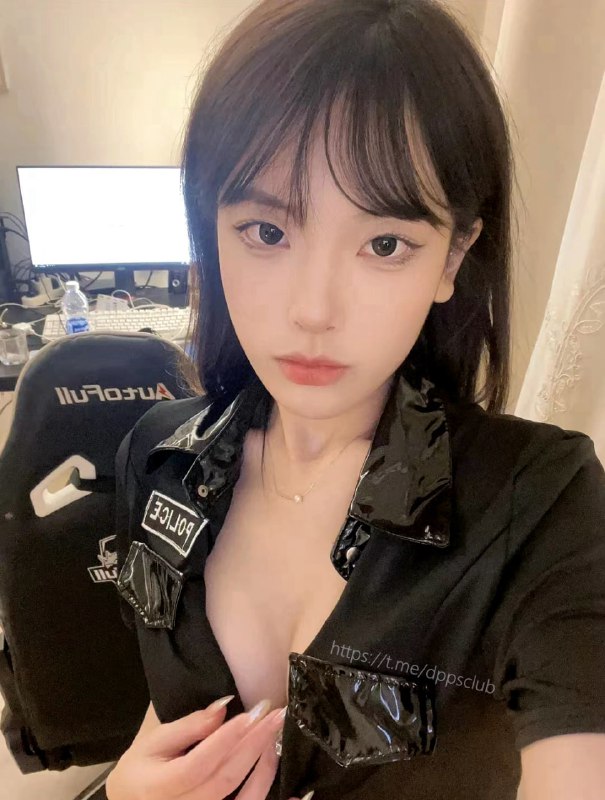 #骚逼 #女主播 #自拍B站：真真饿晕了  #王玥真#骚逼 #女主播 #自拍B站：真真饿晕了  #王玥真