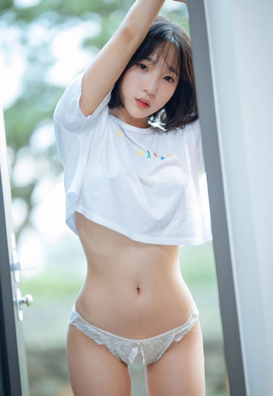 #写真 #纯欲 #南半球 #翘臀 #腰#写真 #纯欲 #南半球 #翘臀 #腰