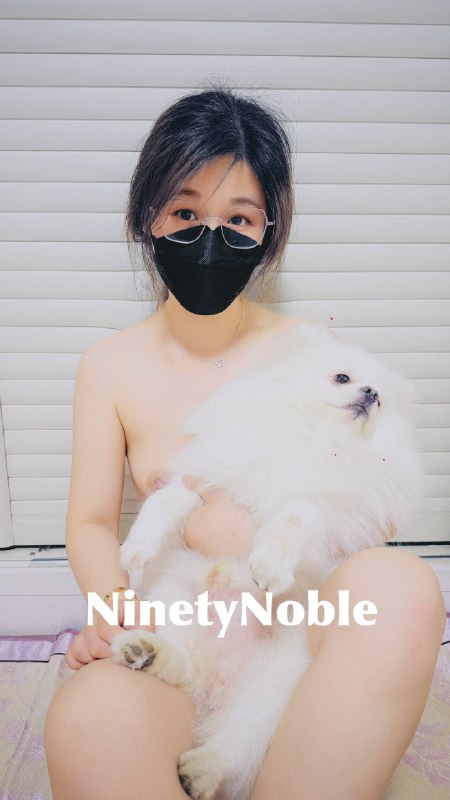 #可爱 #小狗 女朋友和宠物狗裸体互动#可爱 #小狗 女朋友和宠物狗裸体互动