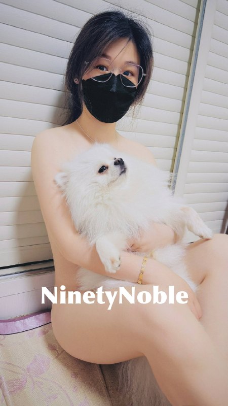#可爱 #小狗 女朋友和宠物狗裸体互动#可爱 #小狗 女朋友和宠物狗裸体互动
