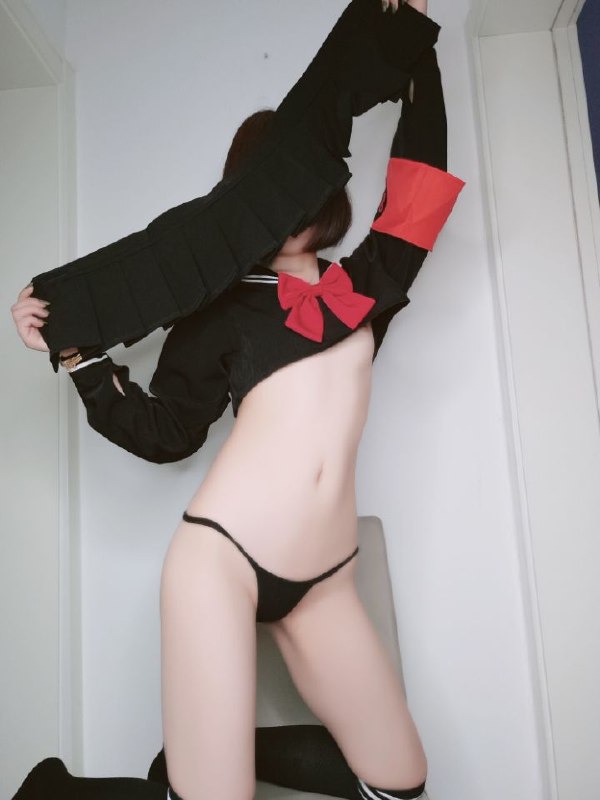 #自拍 #腰 #翘臀 #腿 #性感#自拍 #腰 #翘臀 #腿 #性感